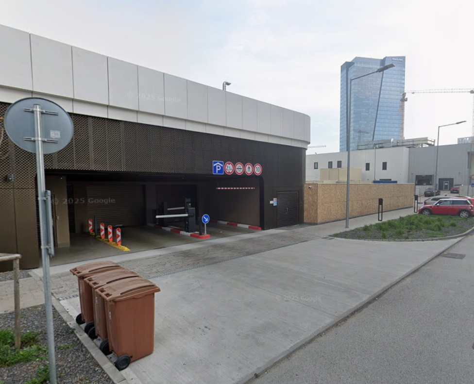 Entrance to the underground garage on Bottova Street